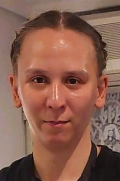 Jordan Barker-Porter ha trabajado con Claudia Ferenczi en 1 ocasiones