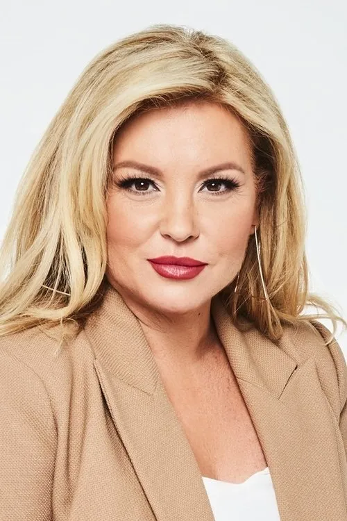 Claudia Liptai interpretando a Kati