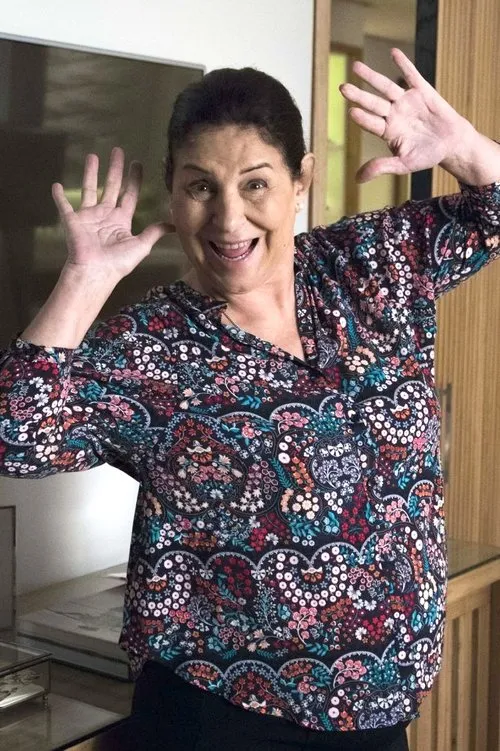 Paula Franco ha trabajado con Cláudia Mello en 1 ocasiones