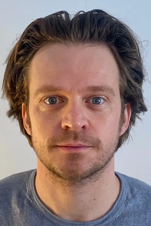 Claudius von Stolzmann interpretando a