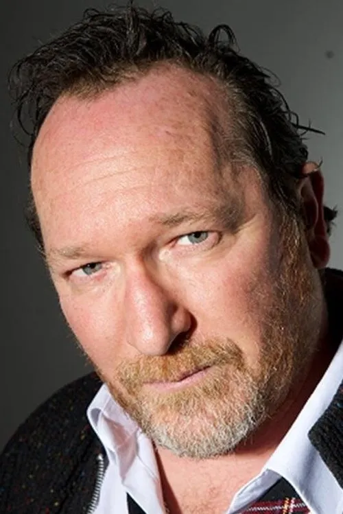 Ludovic Schoendoerffer ha trabajado con Clément Thomas en 3 ocasiones