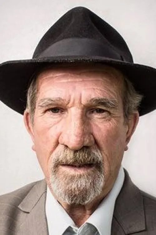 Clemente Viscaíno interpretando a Sujeito