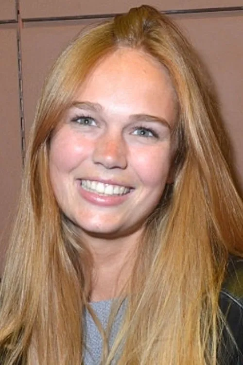 Delphine Benattard ha trabajado con Clementine Linyer en 1 ocasiones