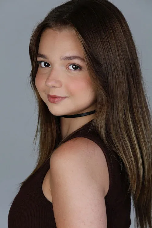 Cléo Faria interpretando a Brisa