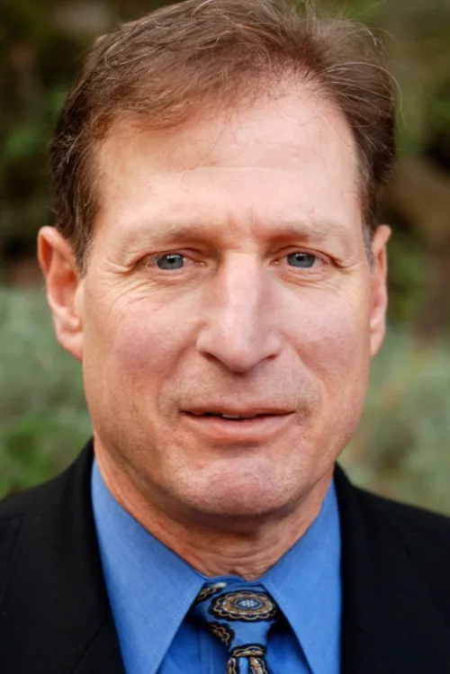 Roxanna Augesen ha trabajado con Cliff Gardner en 1 ocasiones