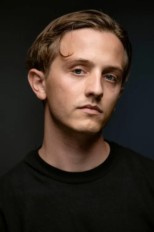 Clint Ruben — personaje: Frederik