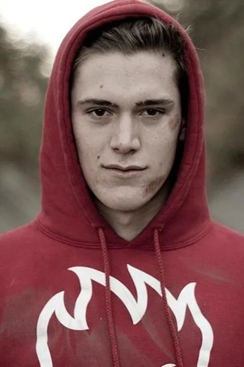 Clive Dixon interpretando a 