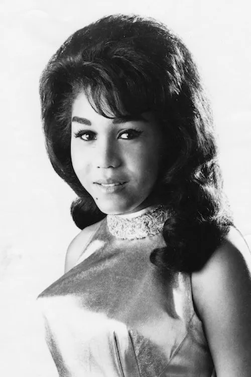 Clydie King interpretando a The Oreos