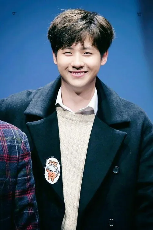 CNU en su biografía y filmografía