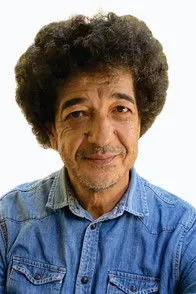 David Dennis ha trabajado con Coco Merckel en 1 ocasiones