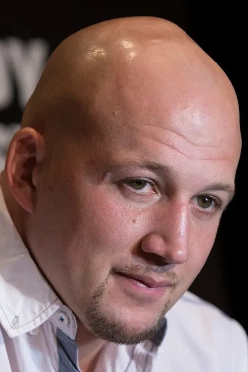 Cody East en su biografía y filmografía