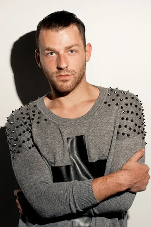 Skye LaFontaine ha trabajado con Cody Ostrenga en 1 ocasiones