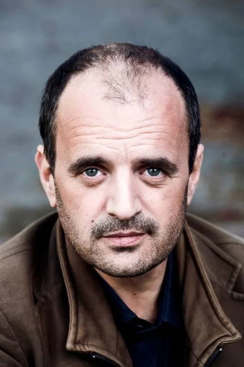 Gijs Nollen ha trabajado con Coen van Vlijmen en 1 ocasiones