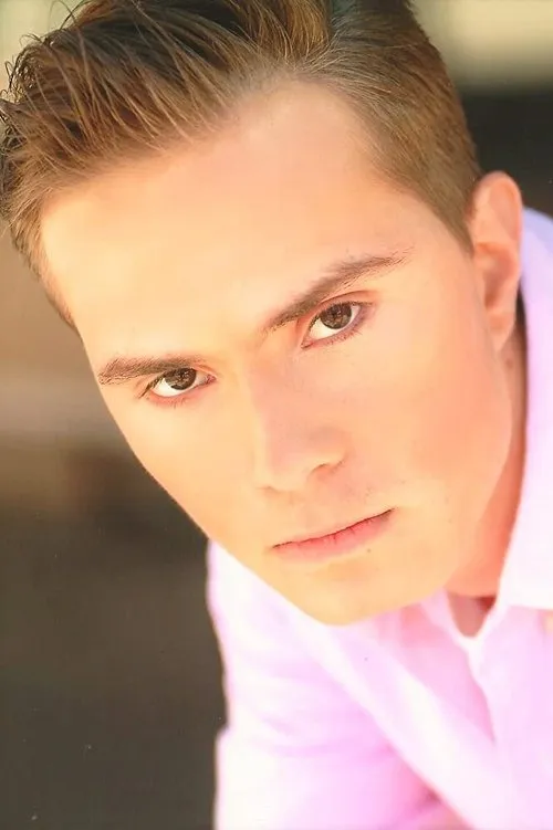 Gabrielle Phillips ha trabajado con Cole Brandenberger en 1 ocasiones