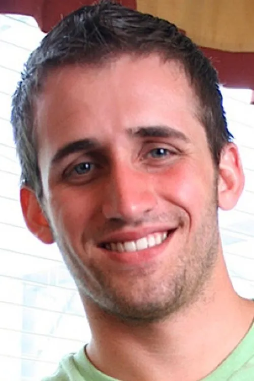 Cole Hardy interpretando a (archived footage)