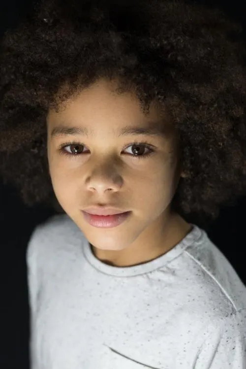 Shobna Gulati ha trabajado con Cole Martin en 1 ocasiones