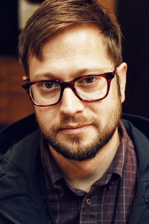 Cole Stratton interpretando a Himself