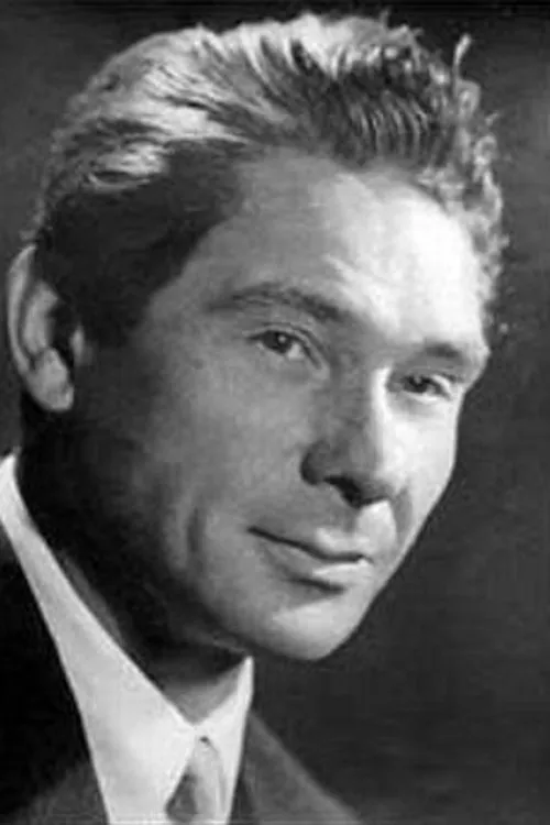 Vladimir Gaitan ha trabajado con Colea Răutu en 8 ocasiones