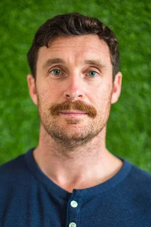 Colt Cannon interpretando a Himself