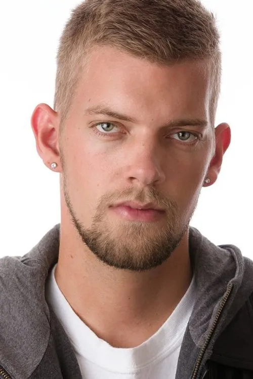 Gary Rideout Jr. ha trabajado con Connor Rueter en 1 ocasiones