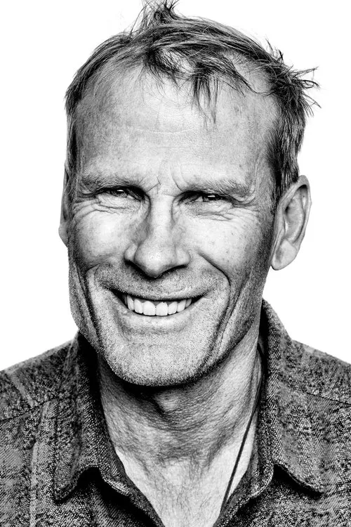 Erik Weihenmayer ha trabajado con Conrad Anker en 1 ocasiones