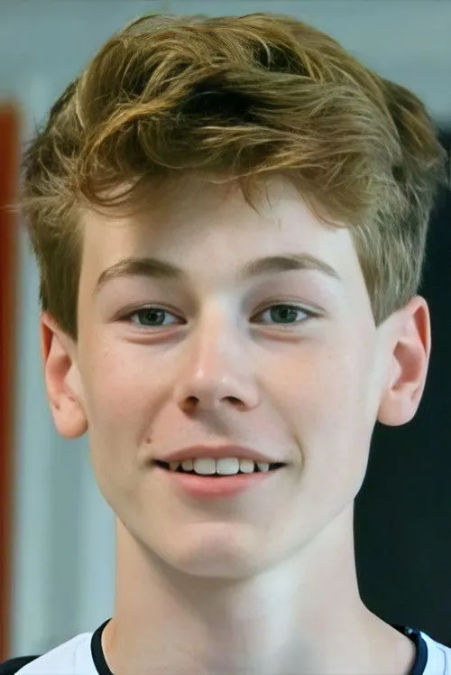 Conrad Bengtsson — personaje: Victor