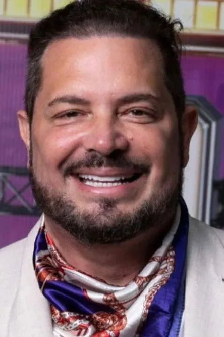 Dominique Scudera ha trabajado con Conrado en 1 ocasiones