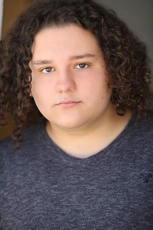 Avery Bagenstos ha trabajado con Cooper Mothersbaugh en 1 ocasiones