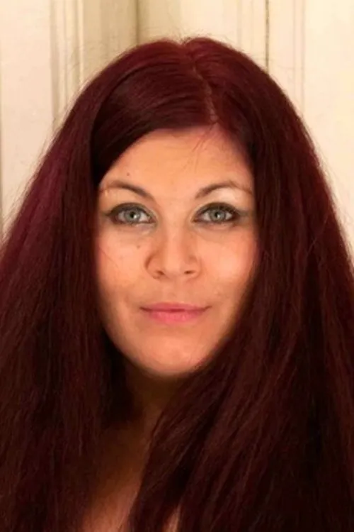 Larissa Gold ha trabajado con Cora Kitty en 1 ocasiones