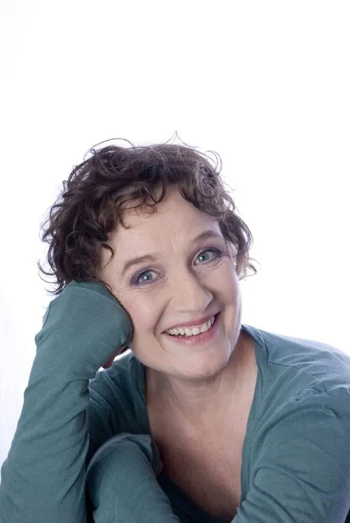 Corine Marienneau interpretando a La grand-mère de Yohan