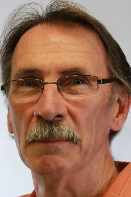 Foto de perfil del actor Cork Ramer en el reparto