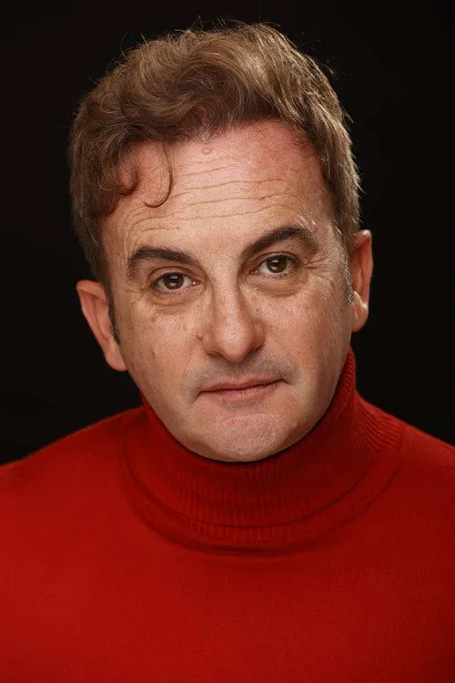 Corrado Ardone interpretando a Leo
