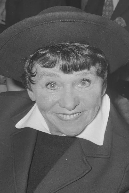 Edwin Gubbins Doorenbos ha trabajado con Corry Vonk en 1 ocasiones