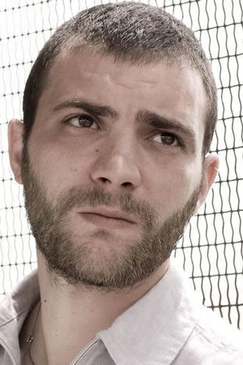 Cristiano Morroni interpretando a Claudio