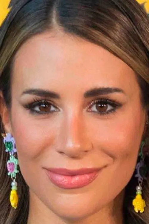 Cristina Porta — personaje: Self - Co-Host