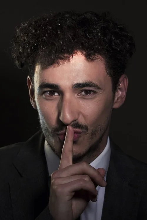 Cristóvão Carvalheiro interpretando a Edgar