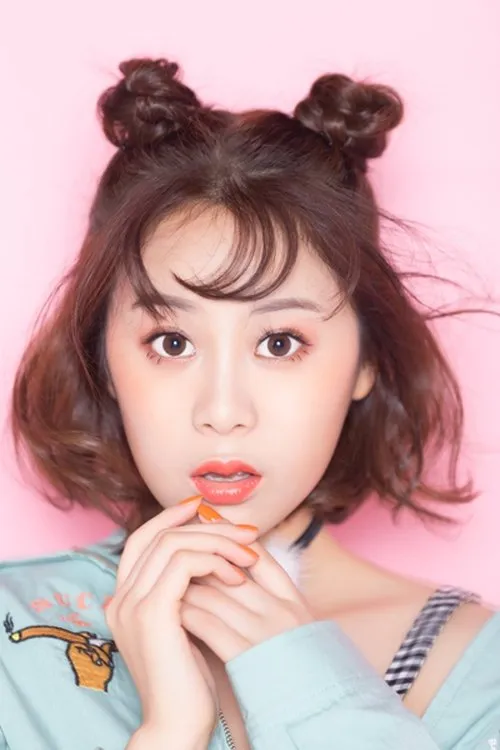 Cui Liya — personaje: Luo Xinxin