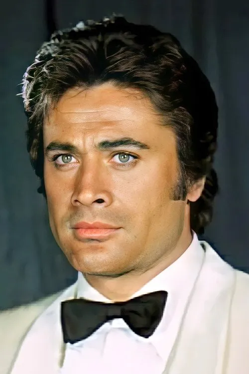 Mehmet Ugur ha trabajado con Cüneyt Arkın en 23 ocasiones