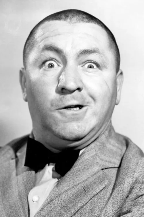 Curly Howard interpretando a Curly