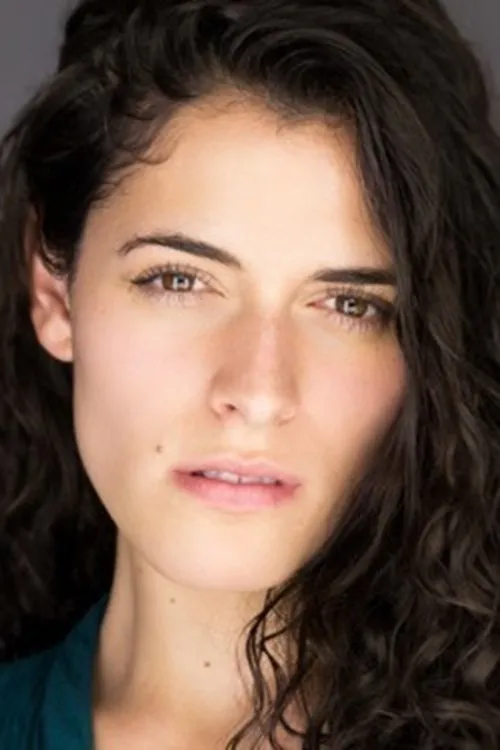 Cynthea Mercado interpretando a Jodi