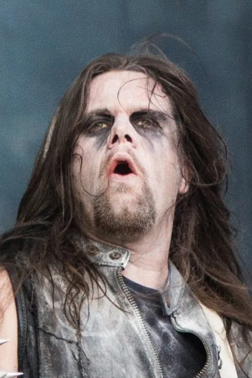 Marc Amon ha trabajado con Cyrus en 1 ocasiones