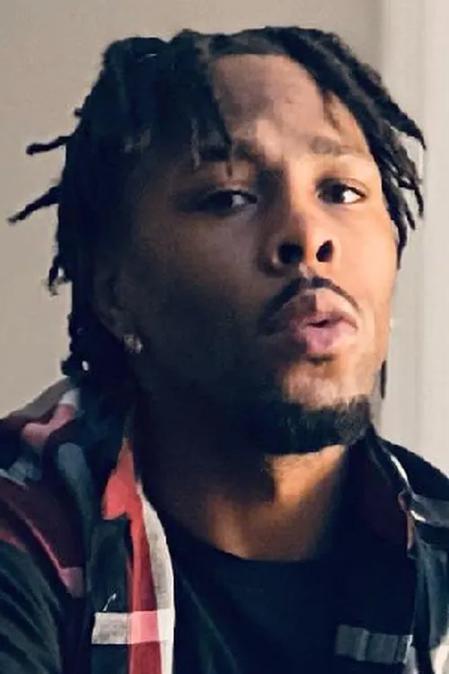 D'Andre Smith interpretando a Self