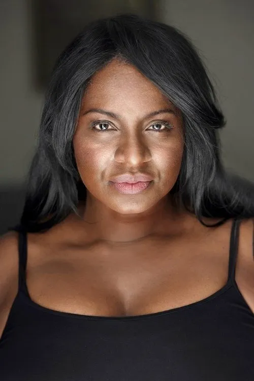 D. Dumebi Egbufor en su biografía y filmografía