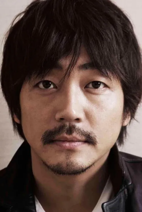Tadanobu Asano ha trabajado con Nao Ōmori en 7 ocasiones