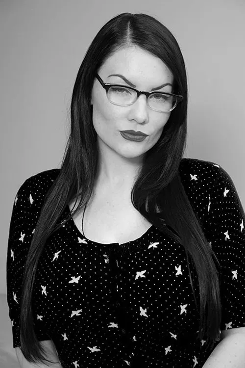 Krista Jacobson ha trabajado con Dahlia Dark en 1 ocasiones