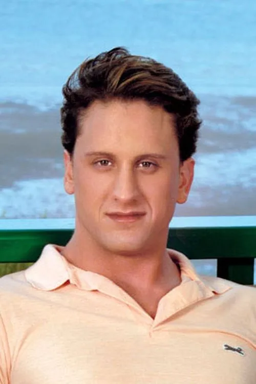 Dakota Rivers interpretando a 