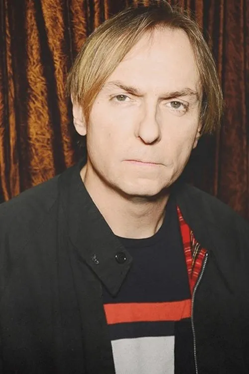 Leighton Beezer ha trabajado con Dale Crover en 1 ocasiones