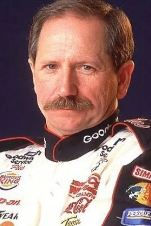 Dale Earnhardt interpretando a (archive footage)