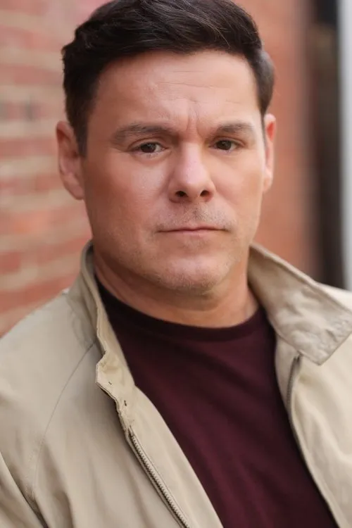 John Wells ha trabajado con Dale Miller en 3 ocasiones