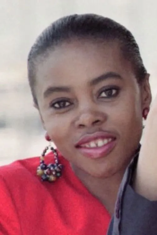 Dambisa Kente interpretando a Nosipho